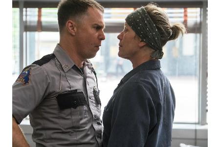 Als sich der stellvertretende Officer Dixon (Sam Rockwell), ein Muttersöhnchen mit Hang zur Gewalt, einmischt, verschärft si...