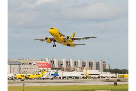 Auch Außenseiter haben es weit nach vorne gebracht: Spirit Airlines aus den USA dürfte europäischen Reisenden wohl kaum ein ...