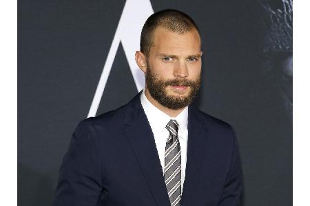 In seiner Rolle als Christian Grey verzückt Jamie Dornan (35) in den 