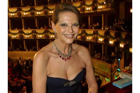 Denn Italienerinnen hat der Baulöwe offenbar besonders gerne. Nach Sophia Loren fand 2002 mit Claudia Cardinale (79) die näc...