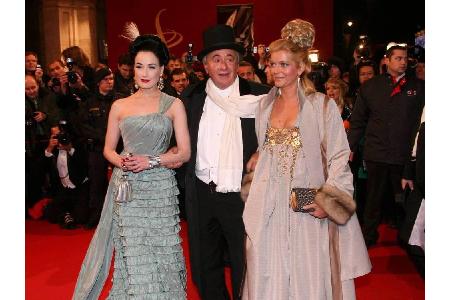 Als schüchtern kann man Burlesque-Künstlerin Dita Von Teese wahrlich nicht bezeichnen. Doch der Medienrummel auf dem Wiener ...