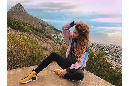 Stefanie Giesinger (21) kommt beruflich auch gut um den Globus. In Kapstadt, Südafrika, posierte sie erst vor kurzem beim Wa...