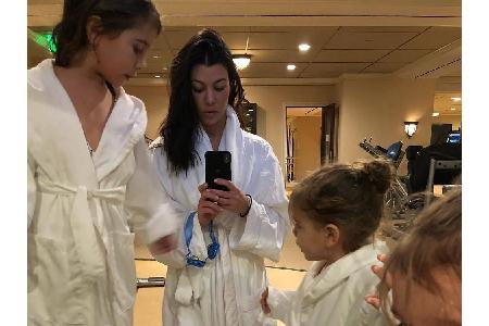 Think big! Kourtney Kardashian und ihrem Mann Scott Disick war eine Stadt oder ein See nicht genug, ihre Tochter (5) trägt g...