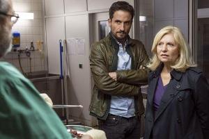 Bremen-Tatort "Zurück ins Licht": Stedefreund zwischen zwei Frauen