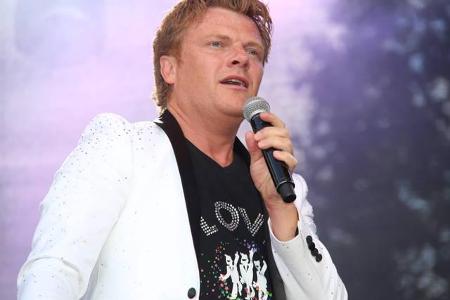 ...er war einst ein Teenie-Idol: Bastiaan Ragas (45) erlangte in den 90er Jahren in der Boyband Caught in the Act Ruhm. Mit ...