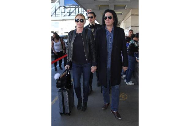 ...zu verbergen - und schon gar nicht ihre Liebe! - hatten dagegen Gene Simmons und seine Ehefrau Shannon Tweed. Wo...