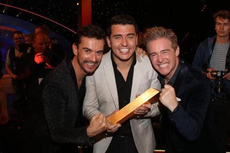 Nicht nur Gastgeber, sondern auch Preisträger: Florian Silbereisen durfte sich mit seiner Boyband Klubbb3 bei seiner eigenen... Nicht nur Gastgeber, sondern auch Preisträger: Florian Silbereisen durfte sich mit seiner Boyband Klubbb3 bei seiner eigenen...