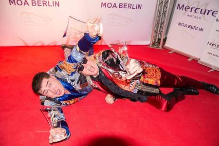 ...ihrem Gewinn war das Schlagerduo Olaf und Hans. Sie gelten laut smago! als 