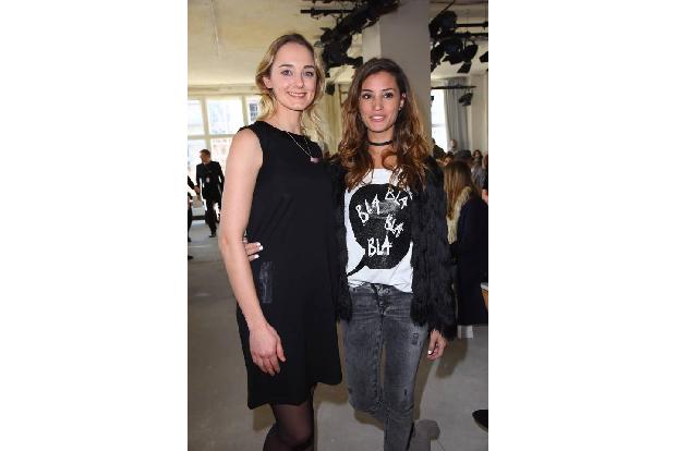 ...Nadine Menz, hier mit Anne-Catrin Märzke, eben auch mal einfach nur 