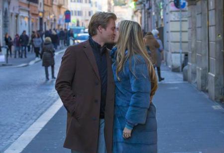 ...zwischen diesem Paar herrscht. Und Rom ist die perfekte Stadt, um diese Liebe zu feiern. Auch wenn es in Italien derzeit ...