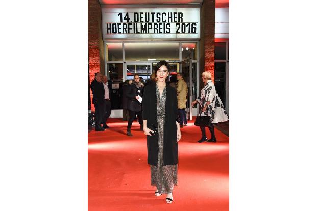 ...Sibel aber auch als Hörbuchsprecherin tätig. Ihre Stimme ist dabei so beliebt, dass sie im vergangenen Jahr sogar mit ein...