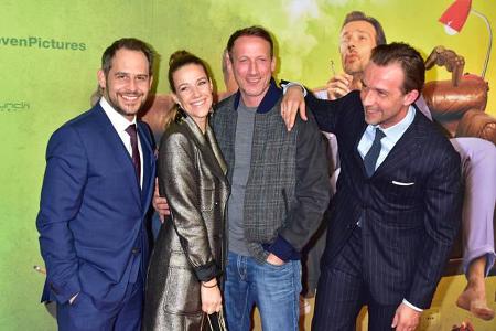 ...außerhalb des Filmes noch immer blendend verstehen, konnte man bei der Premiere von 'Lommbock' in Berlin sehen. Wie sich ...