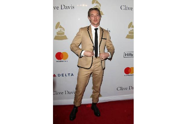 ...war es die erste ernsthafte Beziehung seit der Trennung von DJ Diplo im März 2015. Der Künstler sorgte am meisten für Sch...