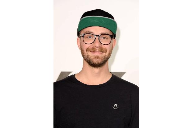 ...dann mit Mark Forster. Der Shootingstar lieferte in den vergangenen Jahren einen Hit nach dem anderen ab und wird mit Sic...
