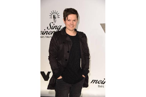 ...seine Kelly Family ihr Comeback feiert, begibt sich Michael Patrick Kelly aka 'Paddy' lieber alleine zu 'Sing meinen Song...