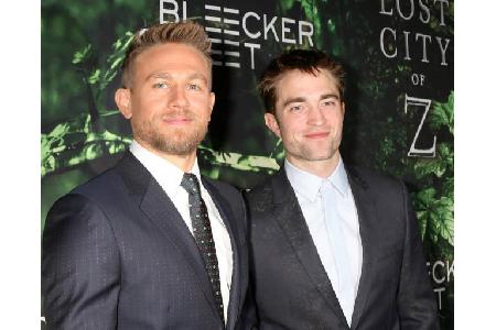 Wie ein echtes Dream-Team präsentierten sich die Hauptdarsteller aus 'Die versunkene Stadt Z' am Donnerstag: Charlie Hunnam ... Wie ein echtes Dream-Team präsentierten sich die Hauptdarsteller aus 'Die versunkene Stadt Z' am Donnerstag: Charlie Hunnam ...