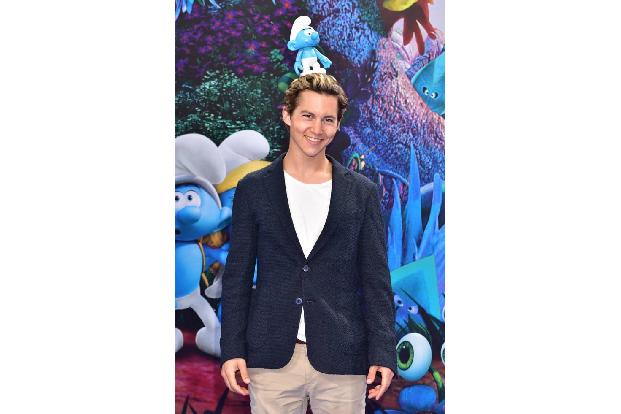 ...Clumsy. Der wird in 'Die Schlümpfe - Das verlorene Dorf' von Tim Oliver Schultz gesprochen, der bei der Premiere gleich b...