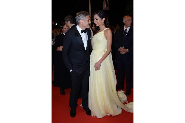 Es ist offiziell! Nach wochenlangen Spekulationen bestätigte eine enge Freundin von George Clooney, die US-Talkerin Julie Ch... Es ist offiziell! Nach wochenlangen Spekulationen bestätigte eine enge Freundin von George Clooney, die US-Talkerin Julie Ch...