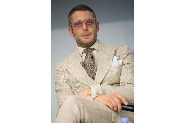...Lapo Elkann, der mal der Lieblings-Enkel des Fiat-Patriarchen Gianni Agnelli war, auch so seine guten Geschichten zu beri...