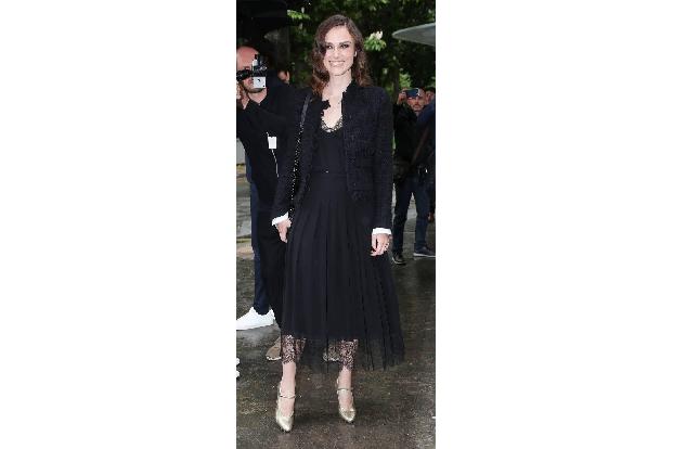 Sie ist seit Jahren das Aushängeschild des französischen Luxushauses Chanel schlechthin: Keira Knightley. Kein Wunder, dass ...