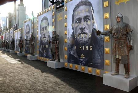 ...in 'King Arthur: Legend of the Sword' zu sehen - als Titelheld des Filmes über eine Neuinterpretation der Legende um Köni...