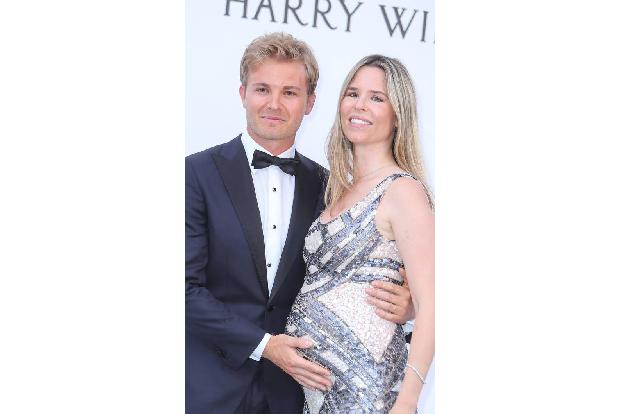 ...mit Anhang erschien Formel-1-Weltmeister Nico Rosberg - und das gleich in zweifacher Form! Seine Frau Vivian ist nämlich ...