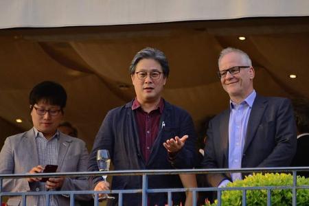 ...könnte ihn Park Chan-wook vertreten, der als Regisseur, Drehbuchautor und Produzent schließlich die gleichen Talente wie ...