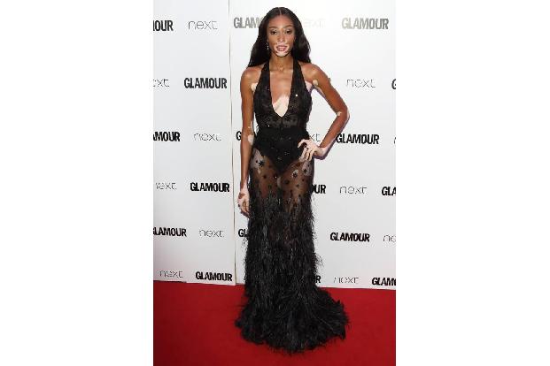 ...in ihren Händen halten kann. Winnie Harlow fanden die Redakteure des Magazins aber ebenso toll. Das Model wurde mit dem E...