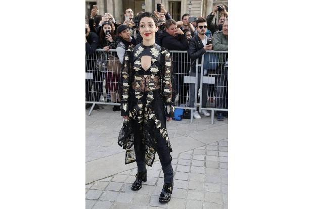 ...steigt mit ihren Outfits immer mehr zur Stilikone auf: Nicht nur wegen ihrer Oscarnominierung für 'Loving' sollte man Rut...