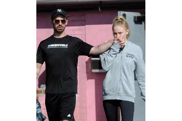 Diese zwei scheinen sich gesucht und gefunden zu haben! Joe Jonas und Sophie Turner sind nicht nur ein Traumpaar Hollywoods,...