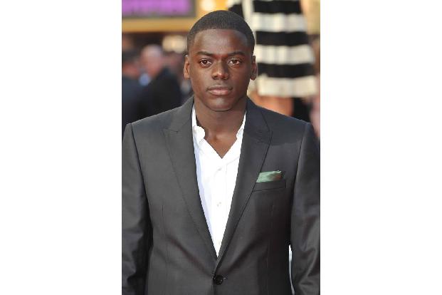 Daniel Kaluuya hat vielleicht Chancen auf einen Oscar. Warum? Der 28-jährige Brite ist für seine schauspielerische Leistung ... Daniel Kaluuya hat vielleicht Chancen auf einen Oscar. Warum? Der 28-jährige Brite ist für seine schauspielerische Leistung ...