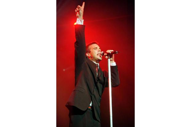 ...allerdings nicht schaden muss und man ohne seine Band noch erfolgreicher wird als zuvor, bewies schließlich schon Robbie ...