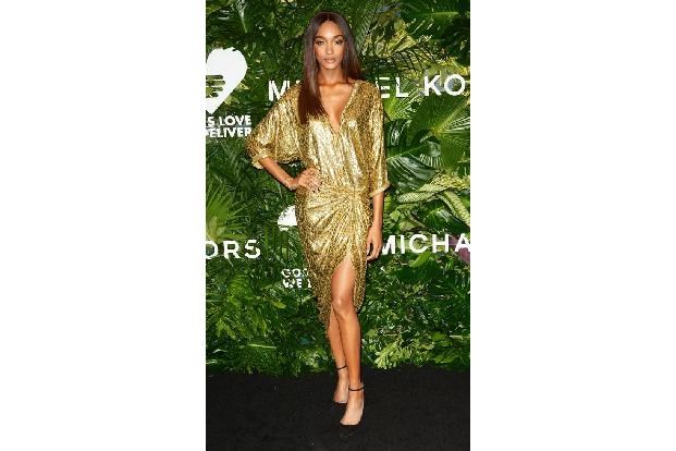 ...Jourdan Dunn, die ebenfalls in einem schimmernden Teil daherkam, sondern der Anlass: God's Love We Deliver, eine gemeinnü...