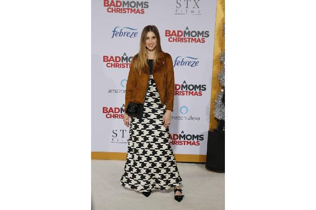 ...spazierte Reality-Sternchen Whitney Port über den roten Teppich. Sie wirkte im Film zwar nicht mit, wollte sich die Premi...