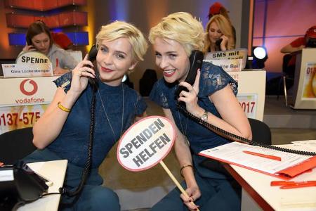 ...auch einen der Meise-Zwillinge an den Hörer bekommen. Nina und Julia sind definitiv bereit dafür. Richtige Schauspielgröß...