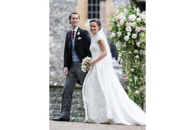 ...sind James Matthews und Pippa Middleton nicht adelig, das Hochzeitskleid im Wert von rund 47.000 Euro von Designer Giles ...