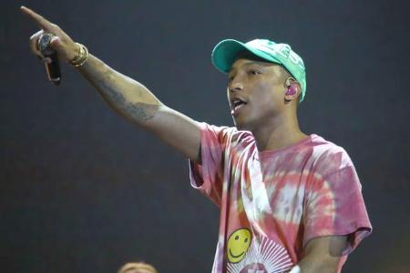 ...sich erarbeiten. Und das gemeinnützig. Der gute Zweck alleine ist ja schon Motivation genug, aber einen Star wie Pharrell...