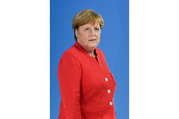 ...deutsche Bundeskanzlerin Angela Merkel musste nicht fliegen, sie war ja schon da. Und morgen, am 8. Juli, ist dann auch a...