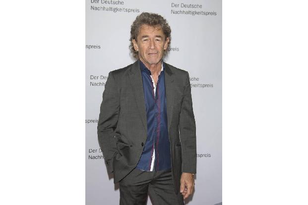 ...mehr auf dem musikalischen Buckel hat Peter Maffay. Seit Jahrzehnten ist er erfolgreich - am 21. Juli erscheint mit 'Erin...