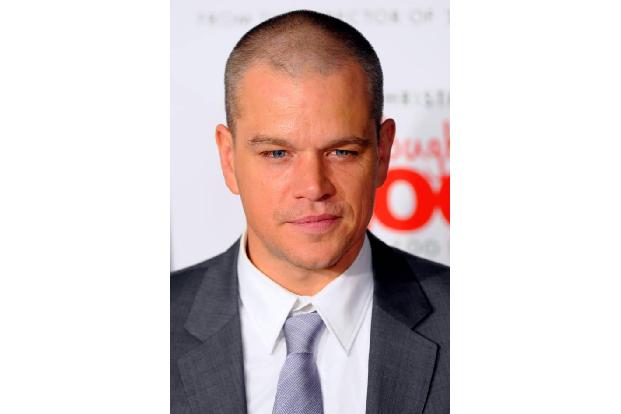 ...aus Männern plötzlich ganz andere Typen werden, wenn sie Haare lassen, zeigte sich auch bei Hollywood-Liebling Matt Damon...
