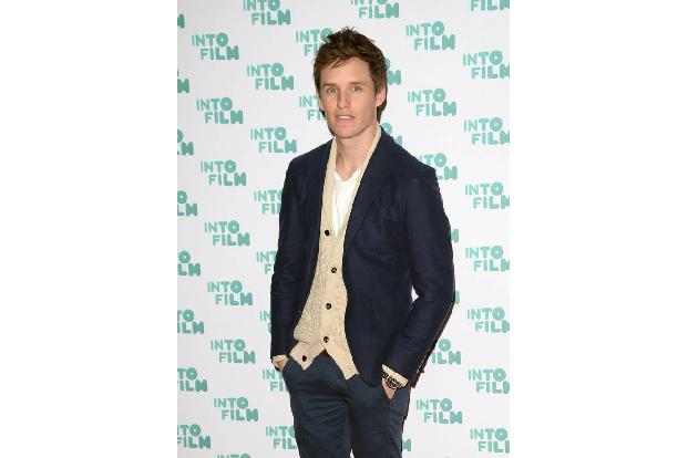 Eddie Redmayne musste sich ganze fünf Jahre lang mit einer Stalkerin herumschlagen. 2012 lernte er Gaby S. vor einem Theater... Eddie Redmayne musste sich ganze fünf Jahre lang mit einer Stalkerin herumschlagen. 2012 lernte er Gaby S. vor einem Theater...