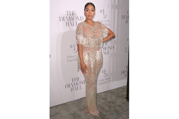...würden wir ja solche Looks wie von La La Anthony erwarten, schließlich heißt die Charity-Veranstaltung Diamond Ball. Diam...