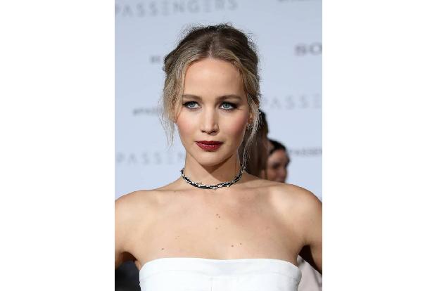 ...Jennifer Lawrence nicht mit Michael Moore und Co. auf die Straße - ihre Botschaft ist aber unmissverständlich. Die Schaus...