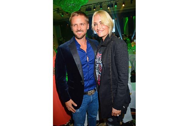 Bei diesen beiden funktionierte die Liebe am Arbeitsplatz: Florian Fischer war erst Sarah Connors Manager, bevor sich die zw... Bei diesen beiden funktionierte die Liebe am Arbeitsplatz: Florian Fischer war erst Sarah Connors Manager, bevor sich die zw...