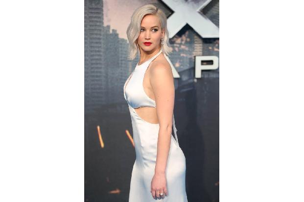 ...Jennifer Lawrence als Mystique zu sehen. Und auch diese Schönheit wird man im neuen Streifen über die Mutanten zu sehen b...