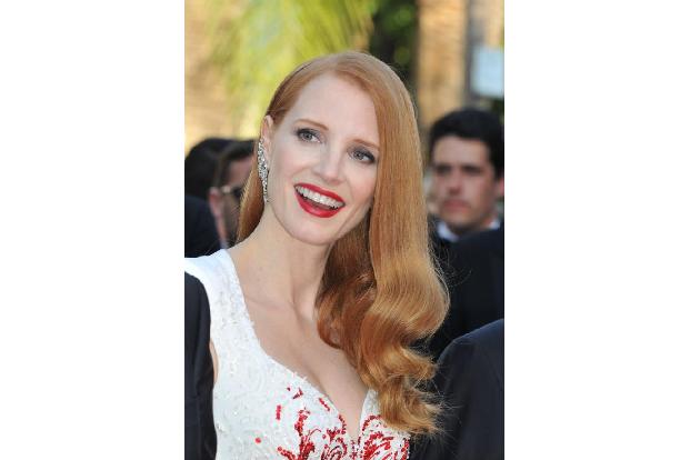 ...voraussichtlich einen Kampf mit einer anderen Rothaarigen liefern. Ja, richtig: Es ist Jessica Chastain, die als Gegenspi...