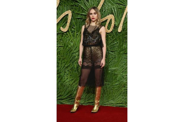 ...Suki Waterhouse. Manche Stars waren dabei wirklich stylish, andere weniger. Das Model gehörte wohl eher zur zweiten Kateg...