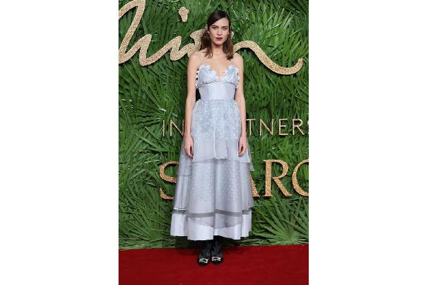 ...ja so schön. Das kann allerdings auch grandios nach hinten losgehen. Beispielsweise bei It-Girl Alexa Chung. Dafür waren...