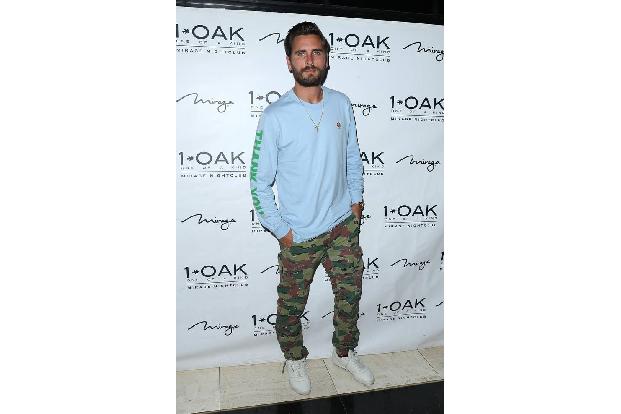 Jahrelang war Scott Disick der Mann an Kourtney Kardashians Seite. Mit ihr hat er sogar drei gemeinsame Kinder. Doch mittler... Jahrelang war Scott Disick der Mann an Kourtney Kardashians Seite. Mit ihr hat er sogar drei gemeinsame Kinder. Doch mittler...