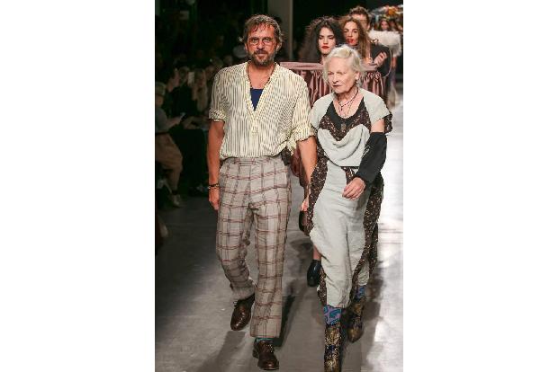 ...beweist Andreas Kronthaler. Seit 1992 ist er mit der 72-Jährigen Vivienne Westwood verheiratet - und das, obwohl er 25 Ja...